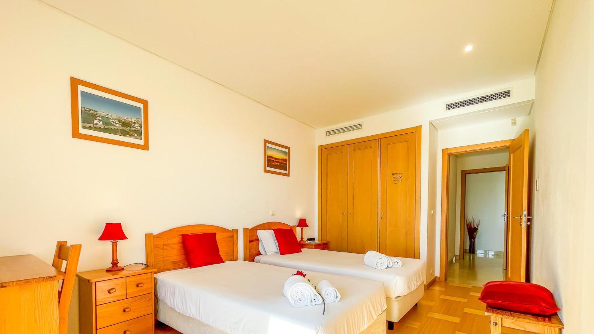 Aquamar Sunset T2 By Hsr Marina Vilamoura Quarteira Ngoại thất bức ảnh